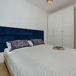 Nadbrzezna With Terrace By Renters *