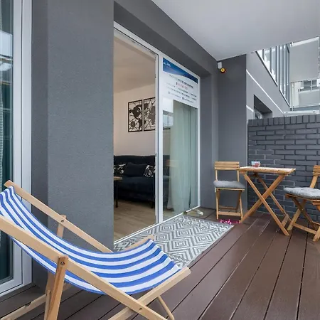 شقة Nadbrzezna With Terrace By Renters