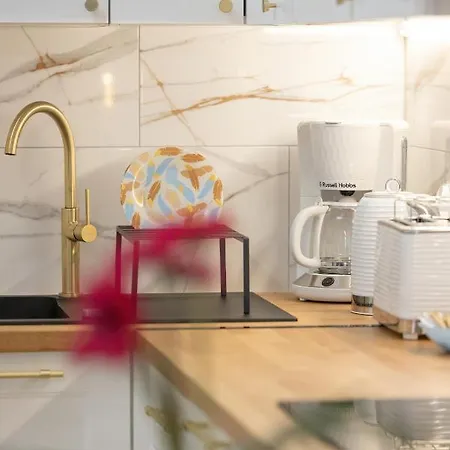 Apartment Nadbrzezna With Terrace By Renters *