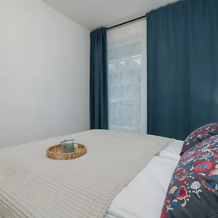 Apartment Nadbrzezna With Terrace By Renters *