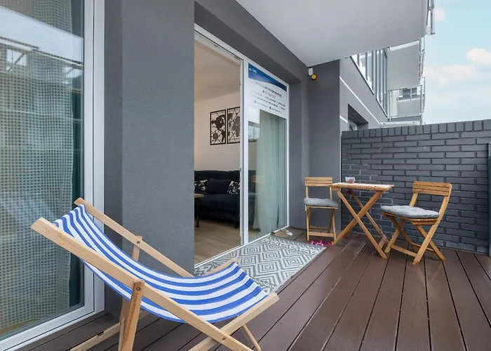 Appartement Nadbrzezna With Terrace By Renters