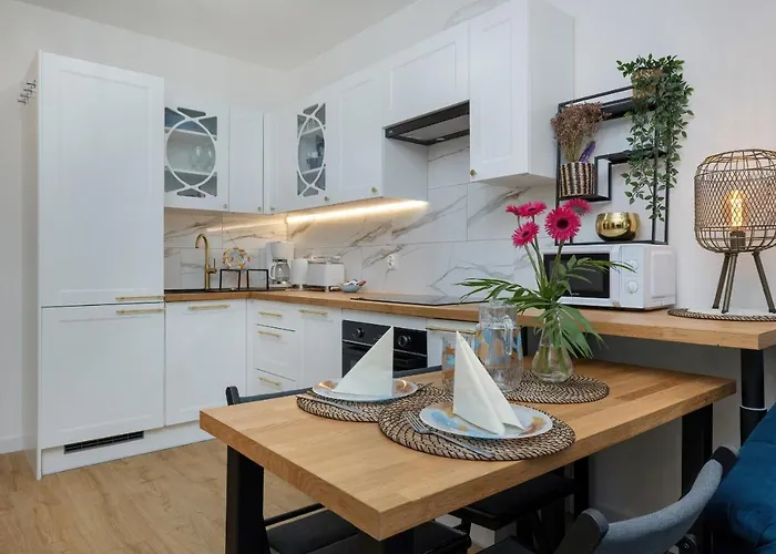 Nadbrzezna With Terrace By Renters Appartement Gąski